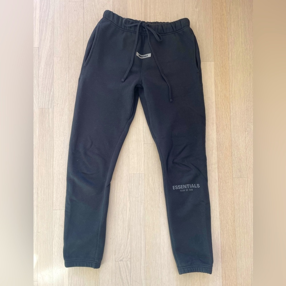 ESSENTIALS Black sweatpants